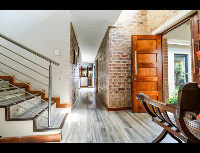 3 BEDROOM HOUSE FOR SALE IN COPPERLEAF ESTATE